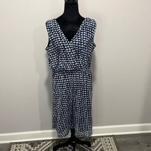 Lane Bryant, Size 14-16, Navy, White